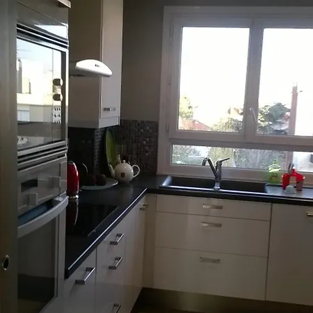 Apartment Lumineux Et Verdoyant 2 6 Personnes Saint-Maur-des-Fosses